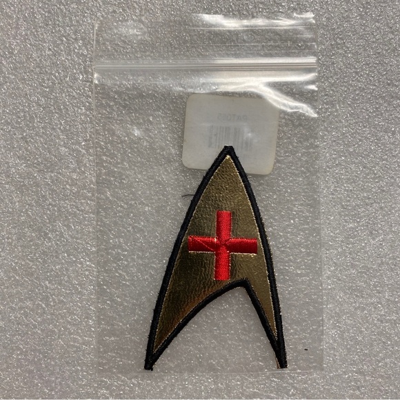 Lot of 8 Star Trek Sew On Patches. Brand New!! - Picture 4 of 9